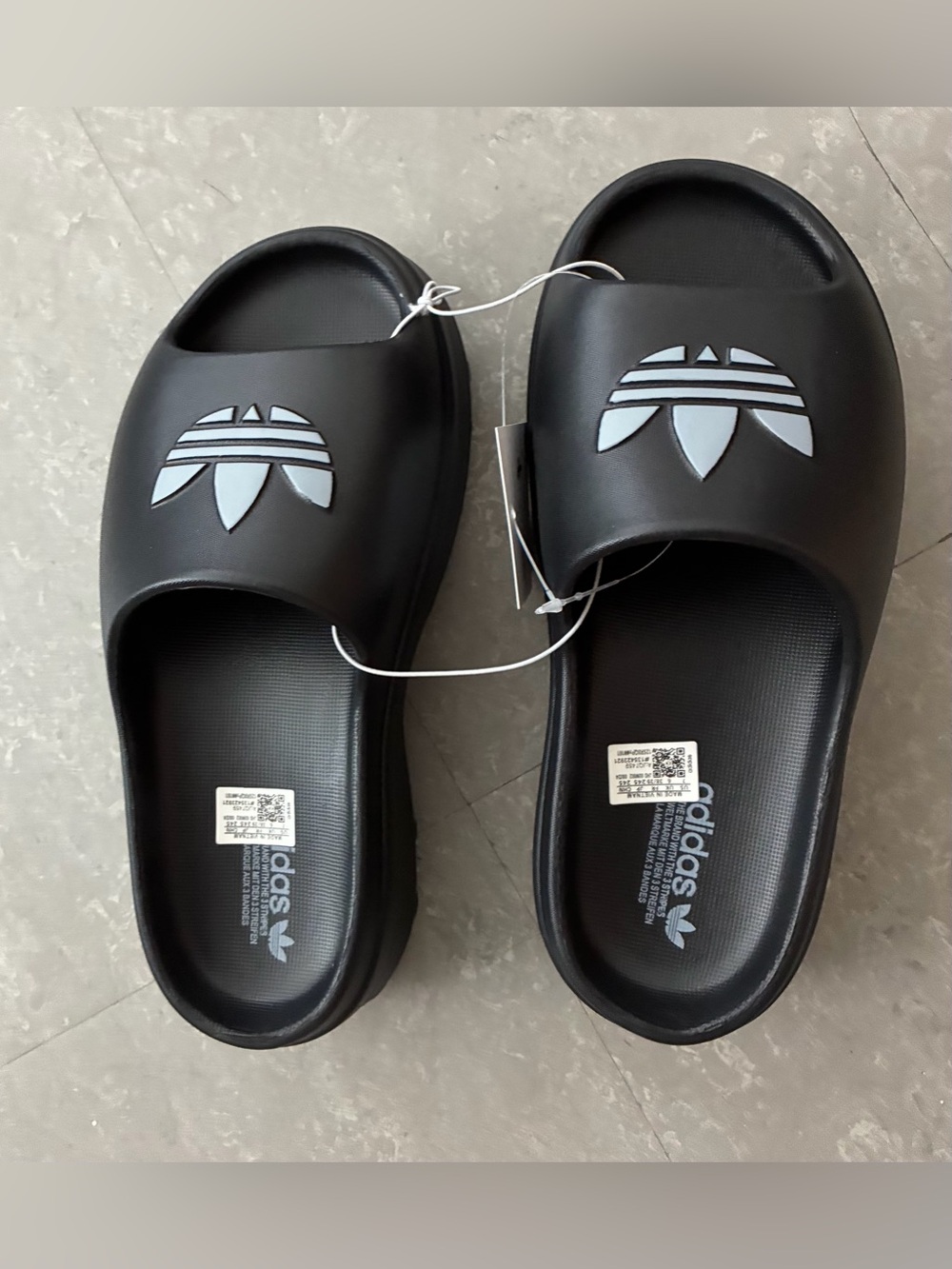 NEW WOMENS ADIFOM STAN BLACK SLIDES SANDALS Size 7.5